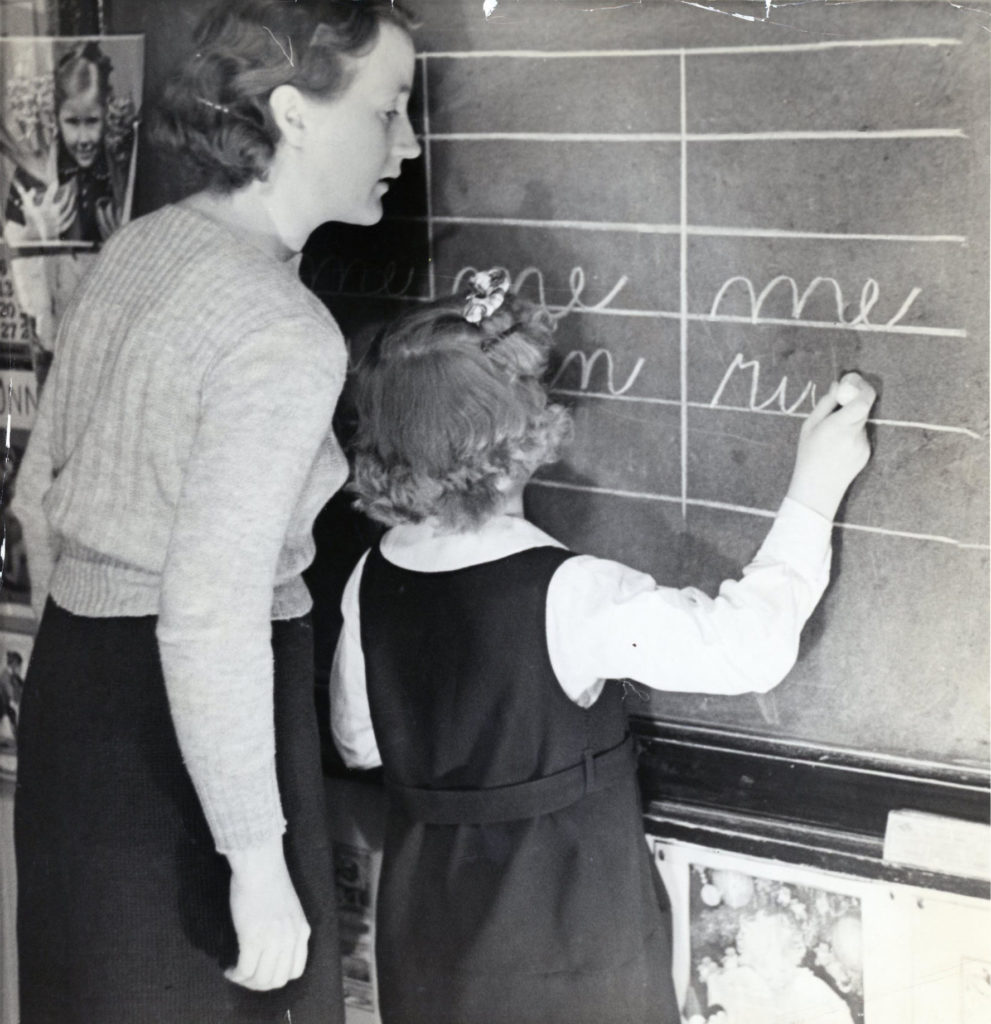 1900s Classroom