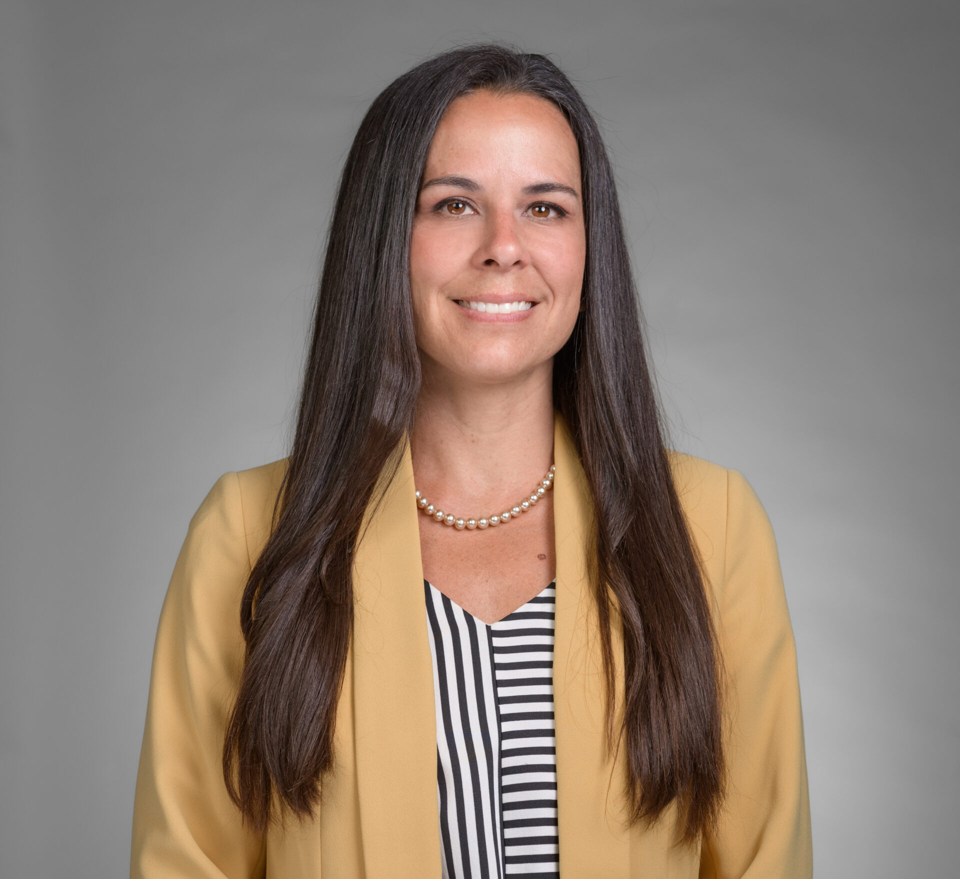 Nicole Oneal Headshot